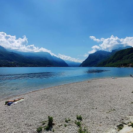 Rossi Lake Couple Oliveto Lario Bagian luar foto